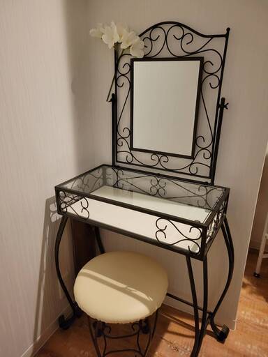 美品・ドレッサー おしゃれ アンティーク 調 スツール セット  椅子 イス