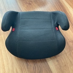 ジュニアシート　中古　500円