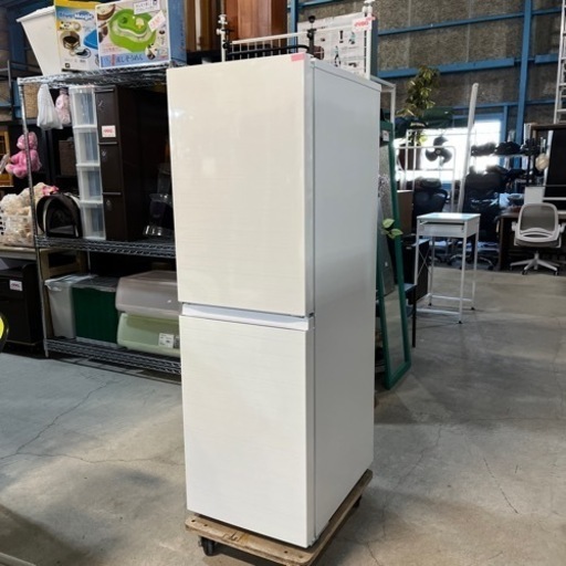 ☆美品!!☆ 幅440mm 狭い場所にも置けるスリムボディ!! Haier ノンフロン冷凍冷蔵庫 2023年 JR-SY15AR 148L