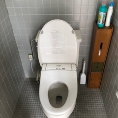 リフォーム　トイレ改装　何でも屋　手すり　和式から洋式　壁…