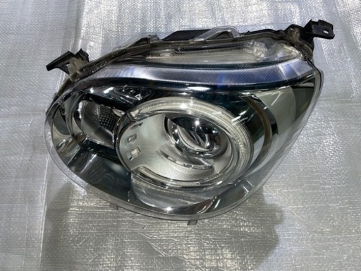 ダイハツ純正 キャンバスLA800sヘッドライト左