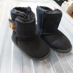 【お譲り先が決まりました】新品13cm　ムートンブーツの画像