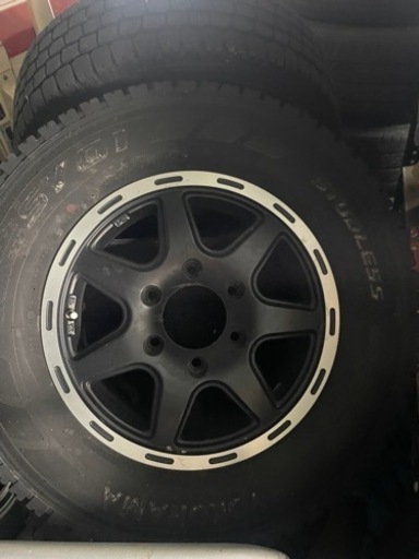 ２００系　ハイエース　スタッドレス　４本セット