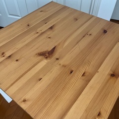 IKEA ダイニングテーブルの画像