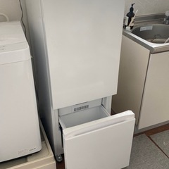 冷蔵庫の画像