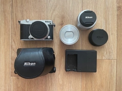デジタルカメラ Nikon1 J5