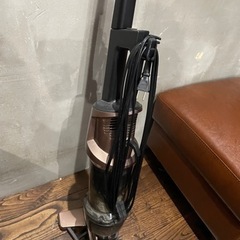 【1年使用の美品】2021年製_TWINBIRDサイクロンスティック型クリーナーの画像