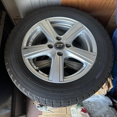 スタッドレスタイヤ　4本