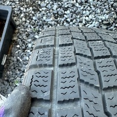 スタッドレスタイヤ　4本の画像