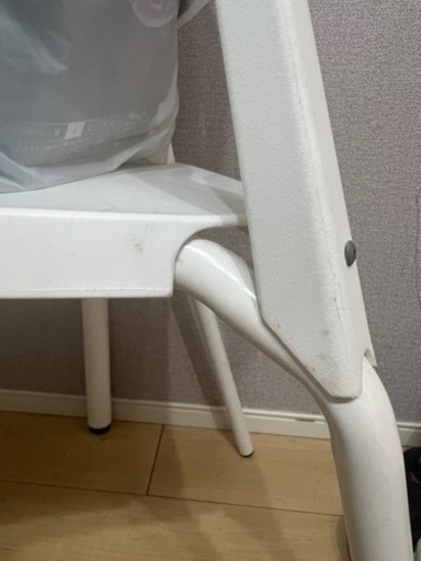引っ越しをするためお譲りします。