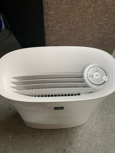 配送可能　保証付き　シャープ 空気清浄機 プラズマクラスター 7000 スタンダード 10畳 / 空気清浄 13畳 ウイルス 花粉 2020年モデル ホワイト FU-L30-W