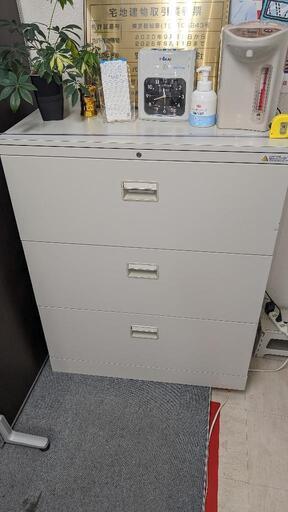 4段引き出し収納