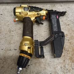 日立工機 N3804HMF 高圧フロアタッカ【野田愛宕店】【店頭取引限定】【中古】管理番号：IT098CCXO09Fの画像