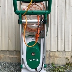 2/12値下げ--マキタ　芝刈り機　10m延長コード付きの画像