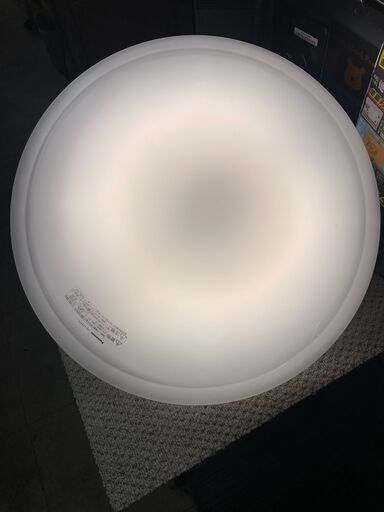 リサイクルショップどりーむ荒田店 No9879 LEDシーリングライト　リモコン付き♪　パナソニック　カバー亀裂あり(´;ω;｀)
