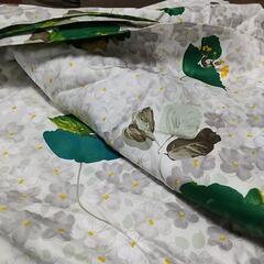 ❰終了です❱布団　側生地　差し上げます　グリーン　ポピーのような柄の画像