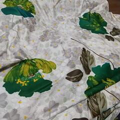 ❰終了です❱布団　側生地　差し上げます　グリーン　ポピーのような柄の画像