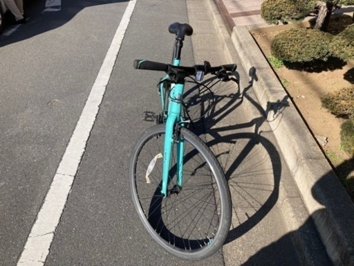 【3月10日まで掲載】　クロスバイク　ビアンキ　Bianchi 自転車