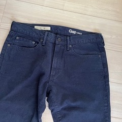 GAP★ネイビーパンツの画像