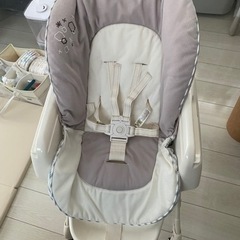 Combi ネムリラ【電動ハイローチェア】の画像