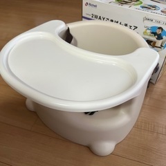 [お話中] 
リッチェル　2way ごきげんチェアの画像