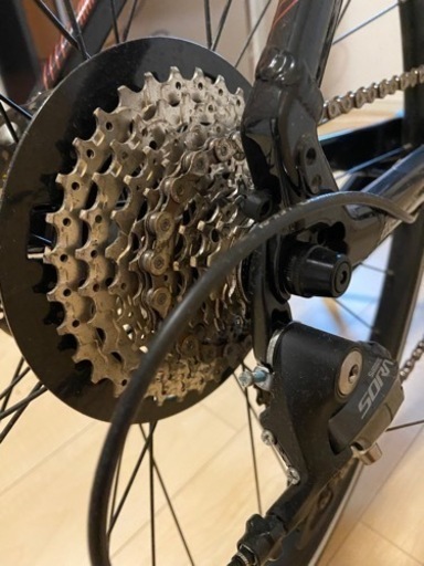 【決まりました】スペシャライズド　SIRRUS3.0 ブラック　L SPECIALIZED