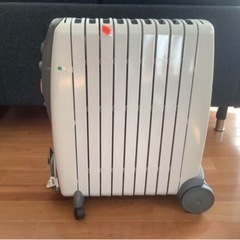 デロンギ　オイルヒーター　1500w 西東京市の画像