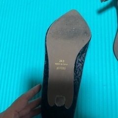 ベロア風パンプス　24センチの画像