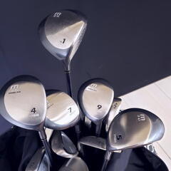 【コレ見て！ ゴルフ】 PRGR/DUNLOP レディース 13本セット＋バッグ ダンロップ HI-BRID CF-1 7本 PRGR ♯1,4,5,7,9 パター　右利き用の画像