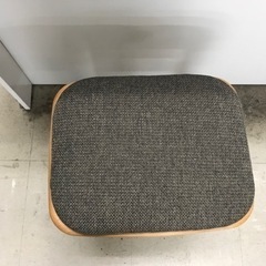 K2402-066 スツール 34.5×28×41cm キズあり 中古の画像