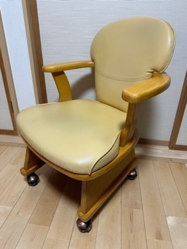 ダイニングチェア（回転椅子）