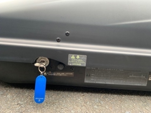INNO ルーフボックス　BR764 鍵付き