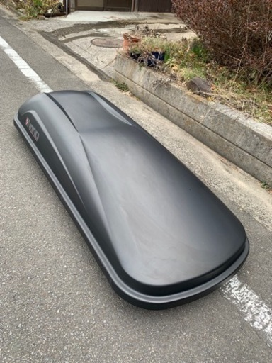 INNO ルーフボックス　BR764 鍵付き