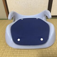 ジュニアシート