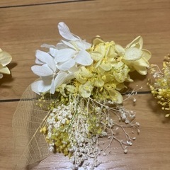ブライダル ドライフラワーピアスの画像