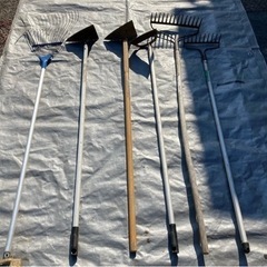 クワ　鋤　熊手など　耕畑・草削農具セットの画像