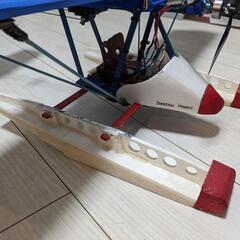 ラジコン飛行機■水上の画像