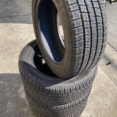pirelli スタッドレス　