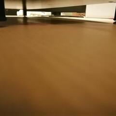 パソコンデスクの画像