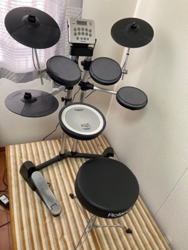 ローランドの電子ドラム