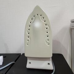 スチームアイロンの画像