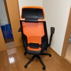 ゲーミングチェアの画像