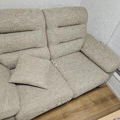 ニトリ 2人用布張りソファ