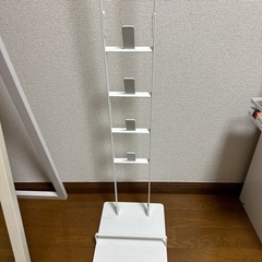 Dyson ダイソン 掃除機 スタンドの画像
