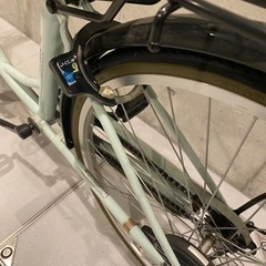 【かご大きめ/自動ライト】自転車の画像