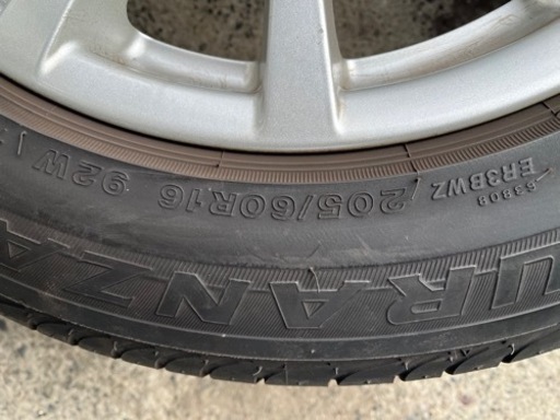 アルミホイール205/60R16