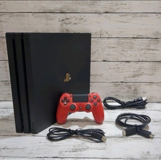 ps4pro 1tb 4K 箱以外全部揃ってます！　ソフト付き！