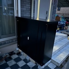 大容量！オシャレな色の家庭用物置！簡易物置（中古）の画像