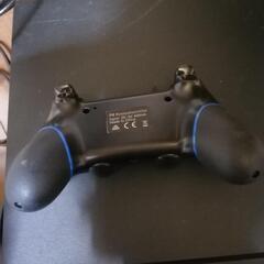ps4本体付属品とソフト付き【⠀値下げ】の画像