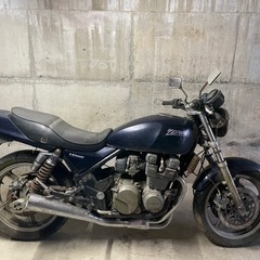 カワサキゼファー400 初期型 ベース車両